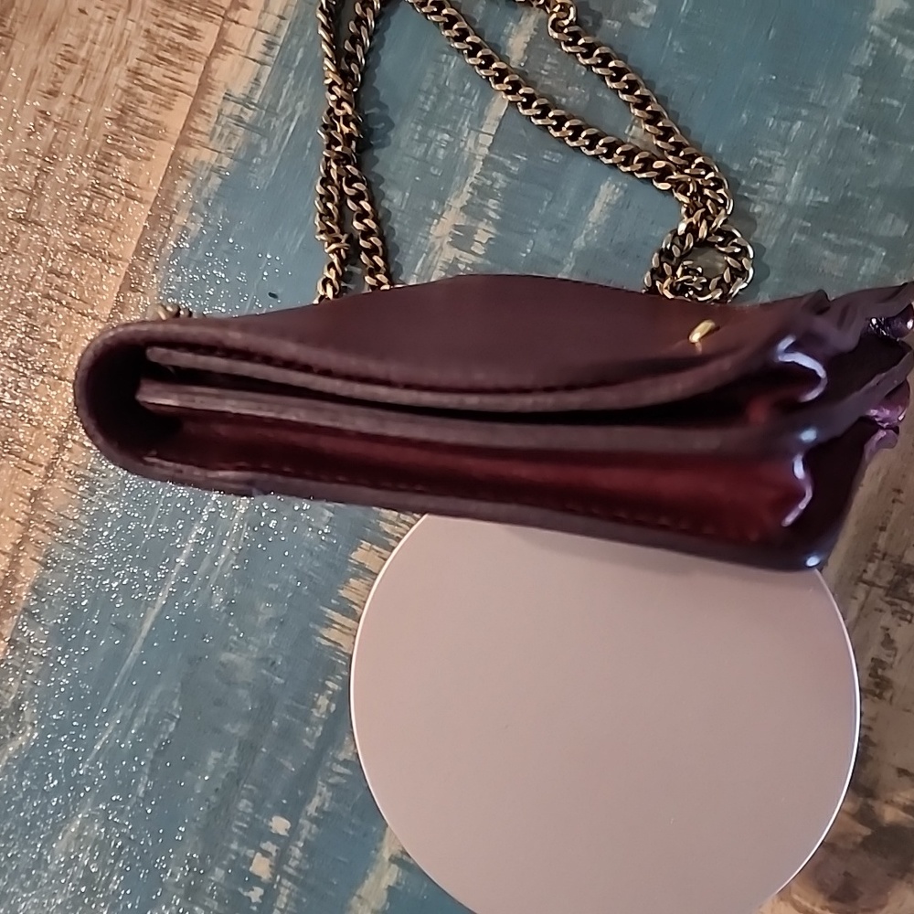 Maxwell Chain Crossbody - Picture 7 of 13